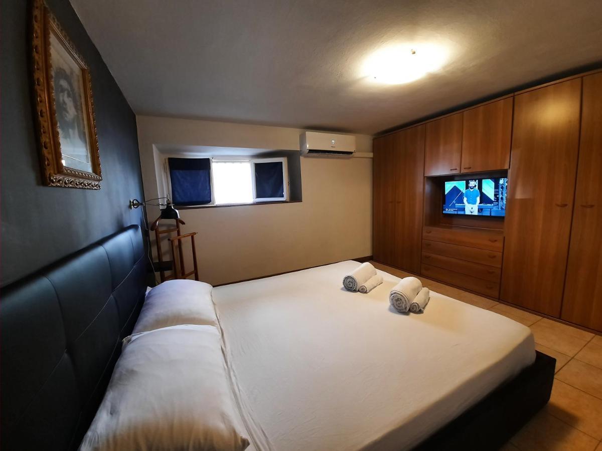 La Piccolina Apartman Viareggio Kültér fotó